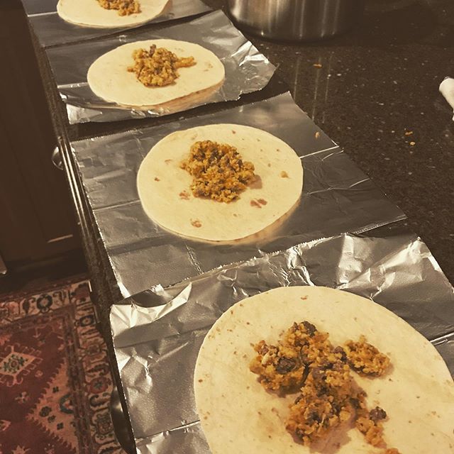 Breakfast burrito assembly line 🥚🧀 🌯 🤼‍♂️